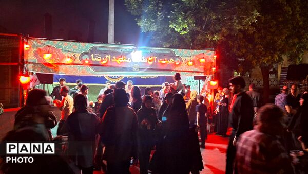 برنامه‌های فرهنگی و هنری در مسیر چهارراه نخریسی تا چمن