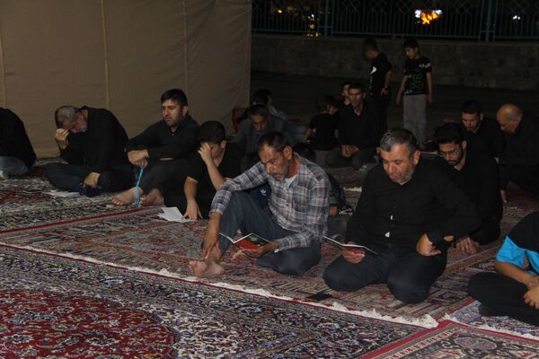 مراسم عزاداری شب هفتم محرم در مسجد امام هادی(ع) شهرکرد