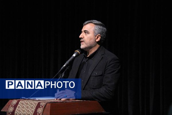 رونمایی از طرح چهارهزارمین خانواده اهل قلم دهه هشتادی و نودی