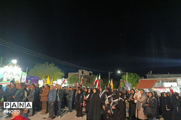 حضور شهروندان شهرستان مانه در اجتماعات شبانه 