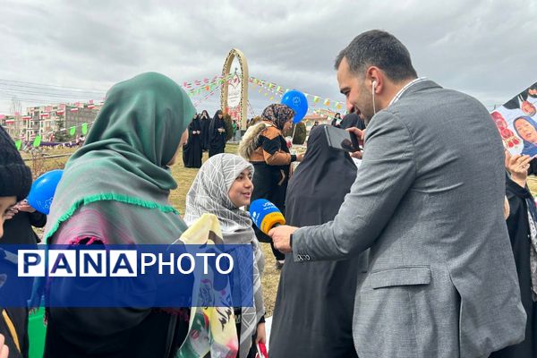 حضور گسترده اقشار مختلف مردم پردیس در راهپیمایی ۲۲ بهمن