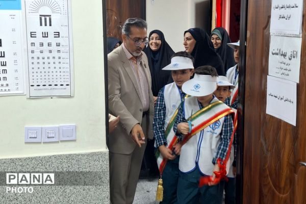 افتتاح اتاق بهداشت مدرسه نور ایمان پردیس به مناسبت  هفته سلامت