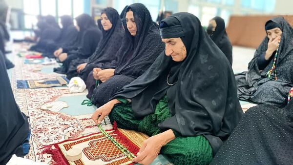 نماز جمعه مارگون همزمان با آغاز دهه فجر