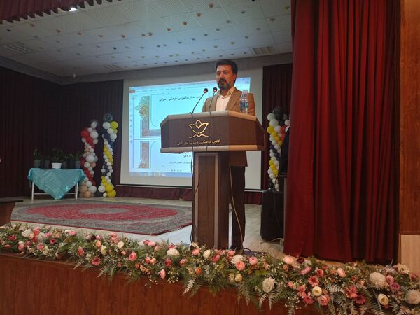 انتخابات شورای انجمن اولیا و مربیان  در نیشابور 