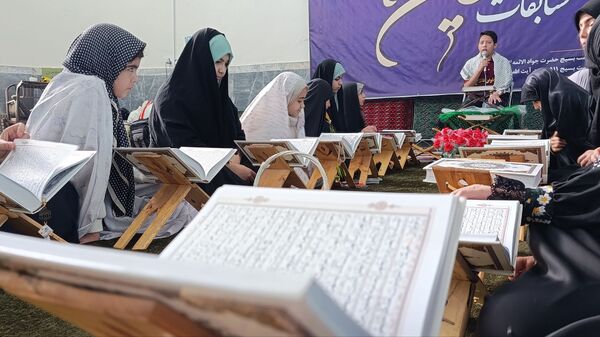  مراسم باشکوه اعتکاف دانش‌آموزی در مسجد قمربنی‌هاشم  محمدشهر کرج