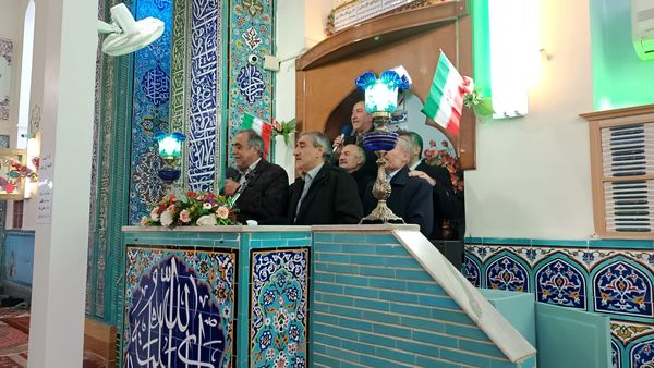 نمازجمعه اهر با صفای حضور نوجوانان