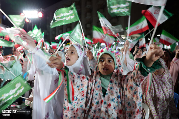 اولین جشن تکلیف کف خیابان