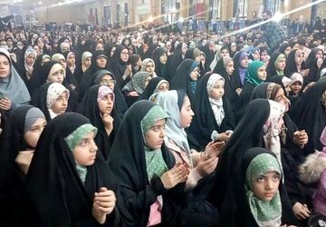  اختتامیه مسابقات قرآن و عترت دانش‌آموزان شهرستان فردیس برگزار شد