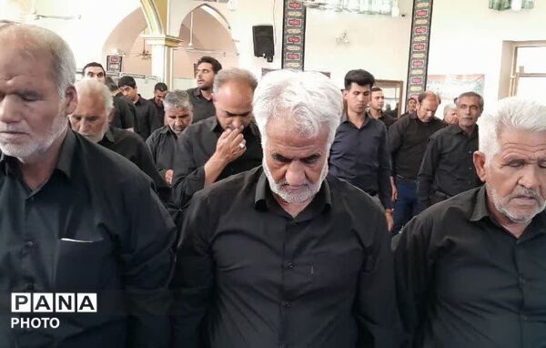 عزاداری واقامه نماز ظهر تاسوعای حسینی در مسجد غریب فدافن