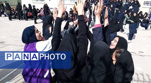  مسابقات ورزشی در دبیرستان خاص نمونه فرهنگ 