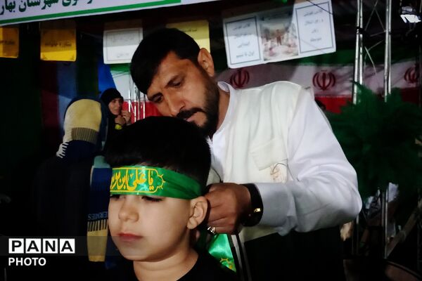 سربندهای “یا امام رضا”؛ پیوند نسل نو با سیره ائمه اطهار در تجمعات بهارستان