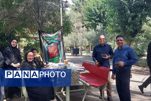 حضور پرشور دانش‌آموزان دبیرستان راضیه شکرایی ناحیه‌2 شهرری در اردو‌ مثبت هشتادی‌ها 