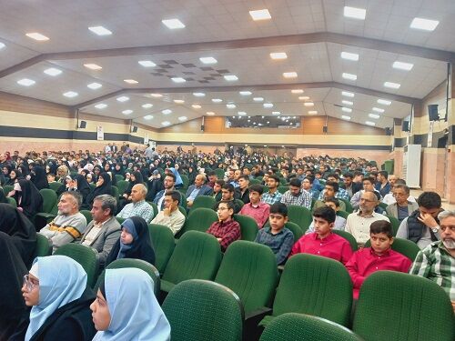 بزرگترین محفل انس با قرآن کریم همزمان با مدارس کشورهای اسلامی در البرز