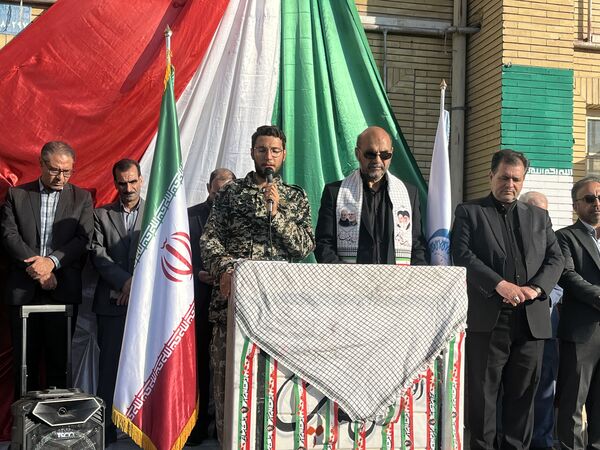 پایان مسیر عاشقی با بدرقه پیکر شهید گمنام