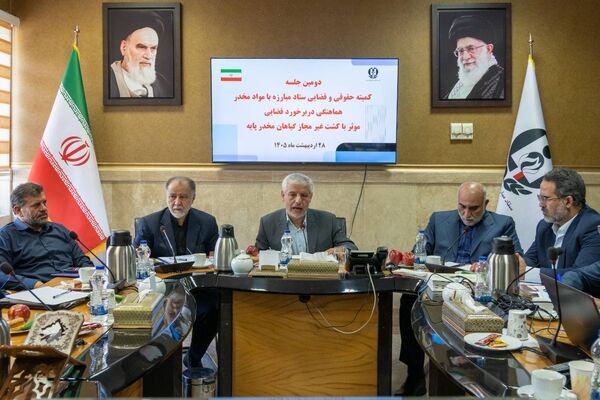 ضرورت برخورد قاطع با کشت غیرمجاز گیاهان مخدرپایه