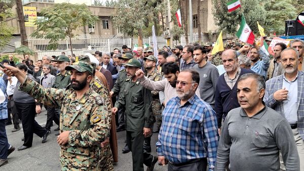  راهپیمایی ۱۳آبان در شهرستان ورامین
