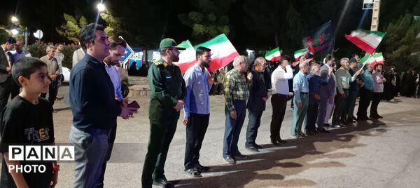 مردمانی میدان دار؛ جلوه‌ای از همبستگی در آغازین روزهای هفته وحدت در شهرستان رشتخوار