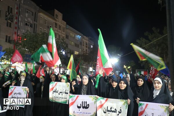 رزمایش اقتدار با حضور گردان‌های جانفدا در نسیم‌شهر