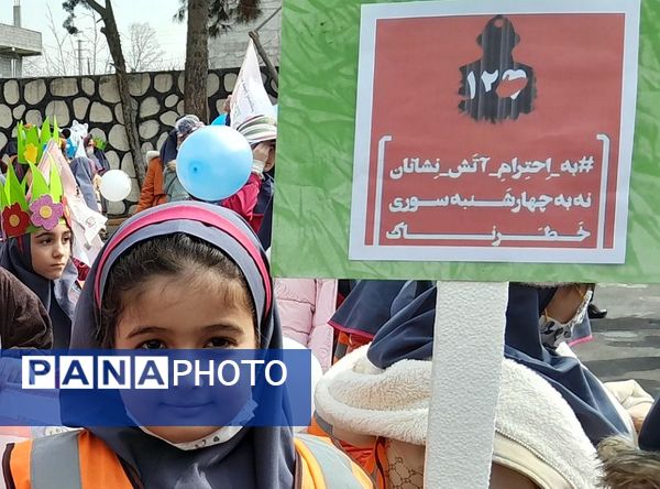 برگزاری طرح ایمنی  و سلامت با پویش نه به تصادف در مدرسه دختران شاخص 