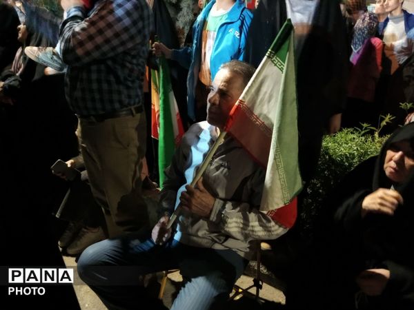 شبی با جنس همدلی در بلوار فضل نیشابور