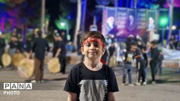 سوگواره‌ی احلی من العسل، در میانه اجتماعات شبانه‌ رشتخوار