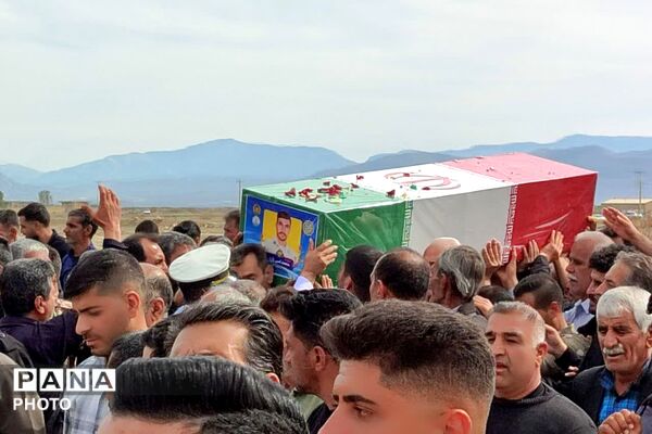 مراسم تشییع شهید ناو دنا در کمجان