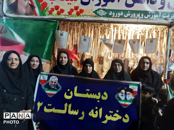 مردم خستگی ناپذیر دورود تا روز پیروزی خیابان را رها نخواهند کرد