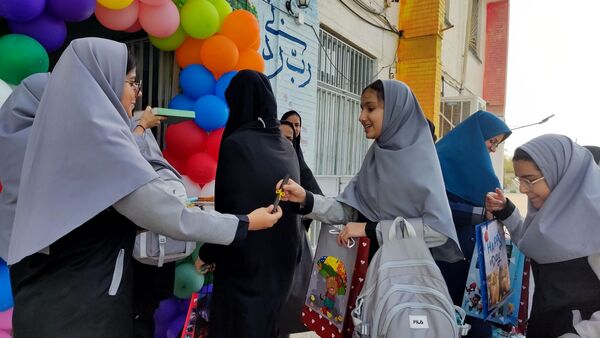آغاز سال تحصیلی جدید در دبیرستان نمونه دولتی مهرورزان خواف