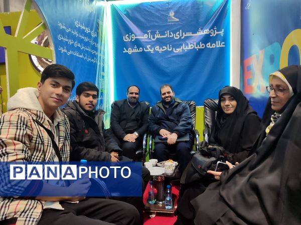 غرفه آموزش و پرورش ناحیه یک در نمایشگاه پژوهش و فناوری مشهد 