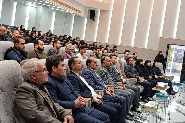 نشست تخصصی فرهنگیان با محوریت اجرای نظام مراقبت اجتماعی دانش‌آموزان 