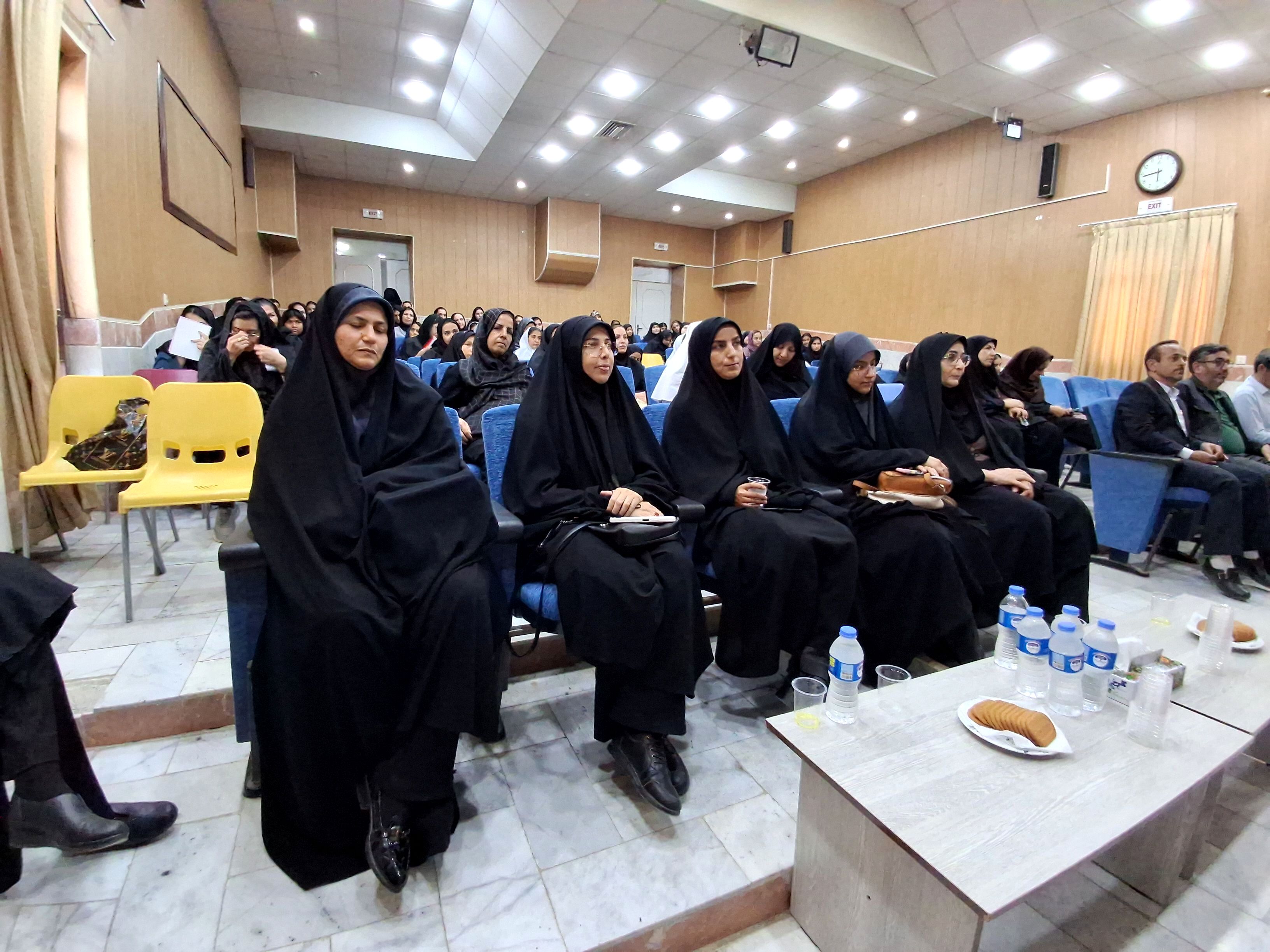 افتتاحیه انجمن‌های دانش‌آموزی و مربیان طرح برکت دختران در کانون سمیه شهرستان شیروان