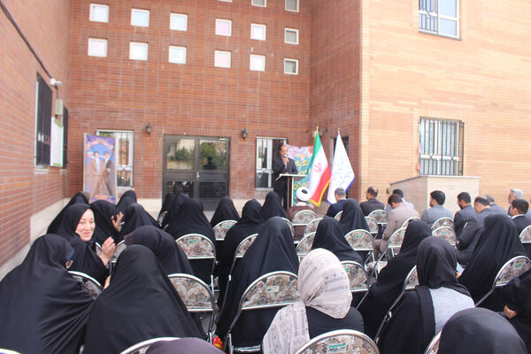 نمایشگاه طرح جابر در مدرسه باباییان ناحیه یک قم