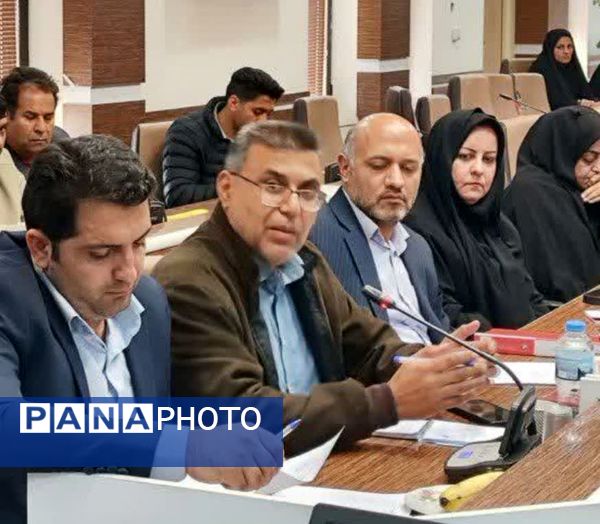 جلسه شورای آموزش و پرورش در فرمانداری خاتم 