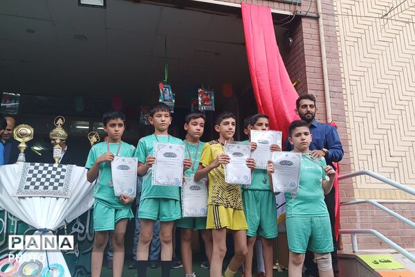 جشن ورزش و نشاط در دبستان علامه طباطبایی