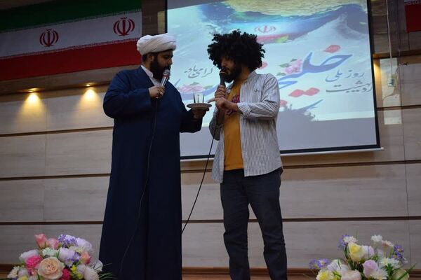 جشن تکلیف 86 دانش‌آموز دبیرستان علوی بهاباد