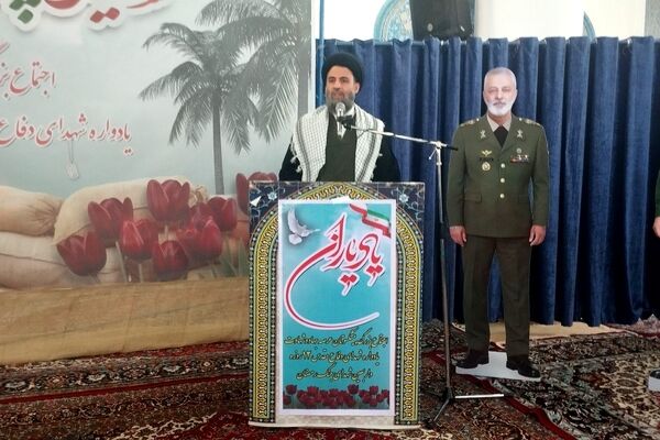 مقاومت فرهنگی بدون بصیرت، صبر و حضور میدانی معنا ندارد
