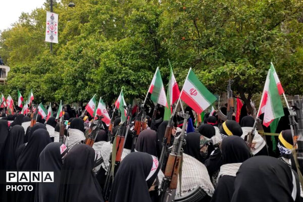 اجتماع دختران جان فدای ایران در شیراز