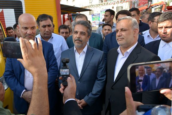 بهارستان روی ریل پیشرفت، افتتاح چندین طرح خدماتی و عمرانی