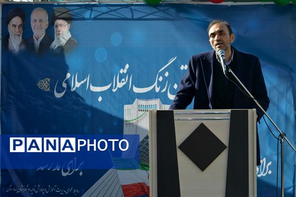 طنین زنگ انقلاب در بهارستان‌دو 