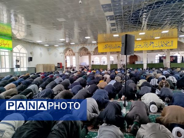 نماز جمعه در شهرستان کاشمر 