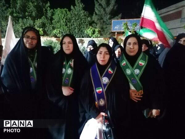 تجمعات شبانه در تیتکانلو به میزبانی دبیرستان حضرت فاطمه(س) 