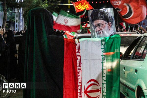 قاب‌هایی از همبستگی مردم زنجان در هفته دفاع مقدس
