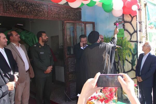 جشن بزرگ‌ بازگشایی مدارس در مدرسه پروین اعتصامی رودهن 