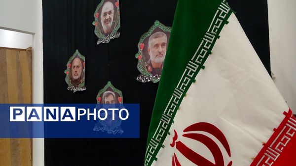 مراسم بزرگداشت اربعین شهدای اقتدار در یاسوج 