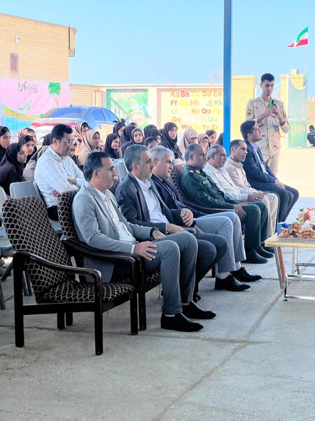 «زنگ صبر» در مدارس سیریک نواخته شد