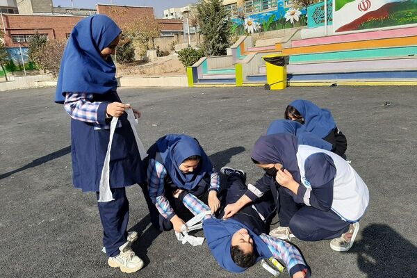 مانور سراسری زلزله و ایمنی در مدارس پردیس
