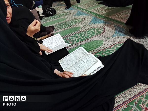 مراسم احیا شب ۲۳ قدر در مسجد قدس 
