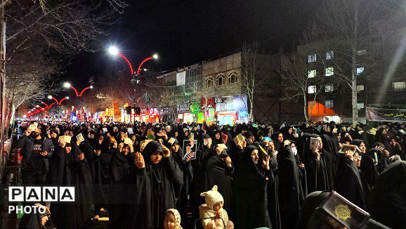 مردم کاشمر در کف خیابان عزاداری کردند
