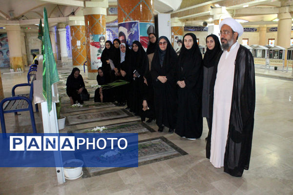 دانشگاه فرهنگیان بوشهر تجدید میثاق با شهدای گرانقدر انقلاب اسلامی 