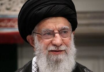 اسلامی: ثمره خون مطهر رهبر انقلاب برگ زرین دیگری در تاریخ اسلام رقم خواهد زد
